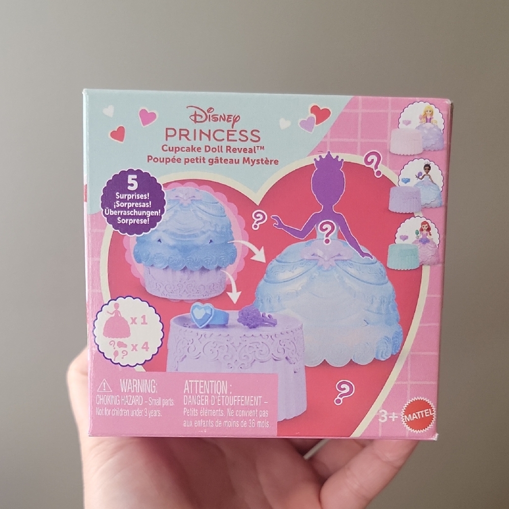 Disney Princess Cupcake Doll Reveal - Blue and Pink